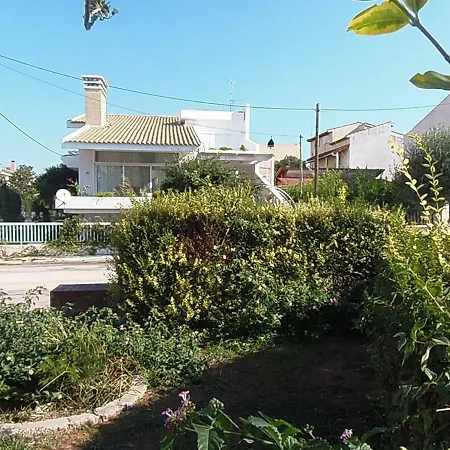 Villa Unique House By The Sea